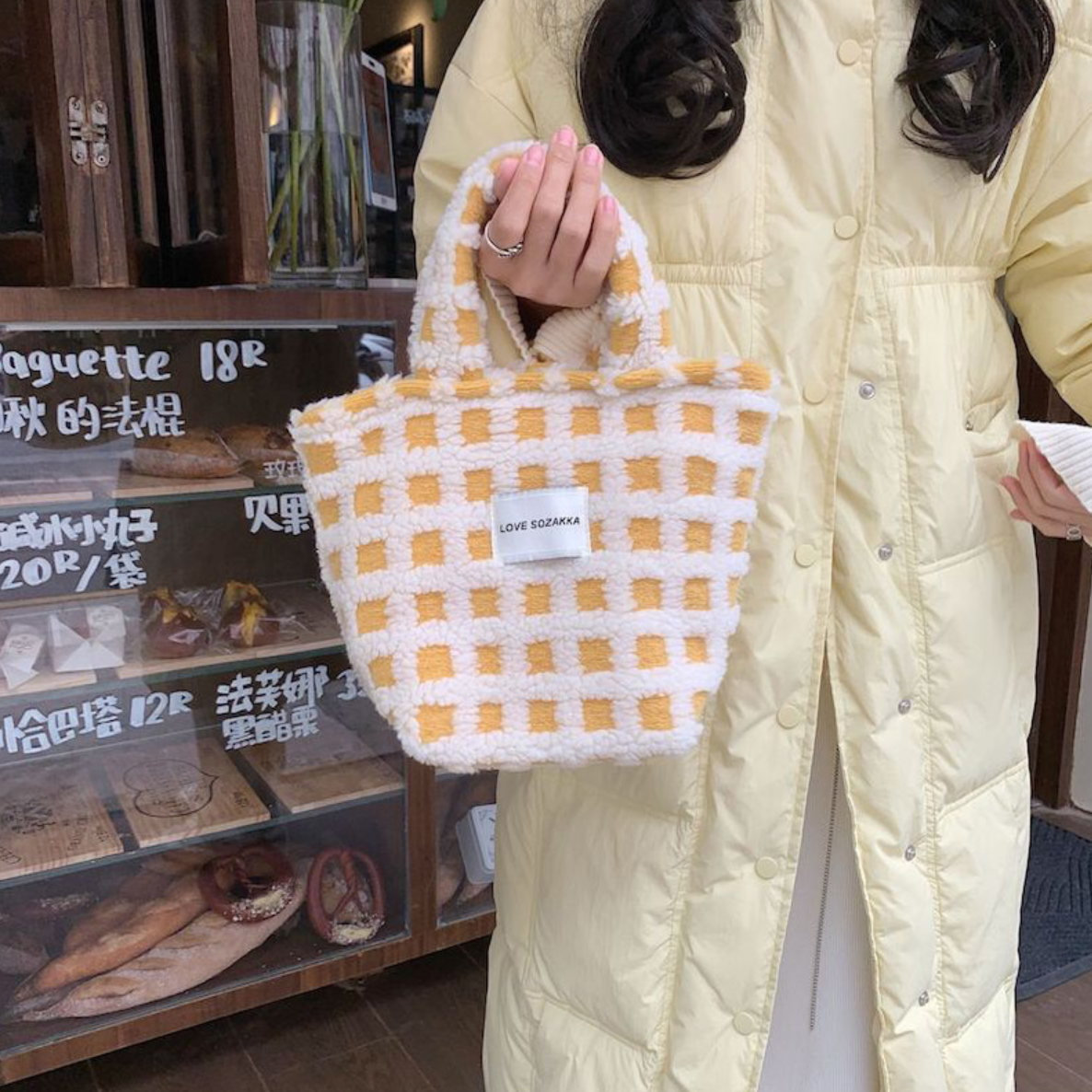 체크 사각 양털 페이크퍼 뽀글이 핸드 도트백 숄더백 데일리 미니 겨울 가방 (5color)